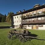 Apartamento Diffuso In Di Sopra *